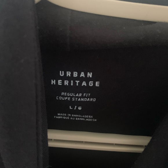 BLACK BUTTON UP HOODIE - Picture 5 of 5